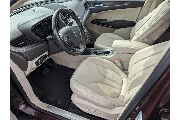 $17999 : Lincoln MKC 2017 AWD Reserve image 8