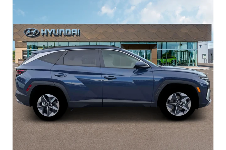 $29990 : Hyundai TUCSON 2026 SEL 4dr image 9