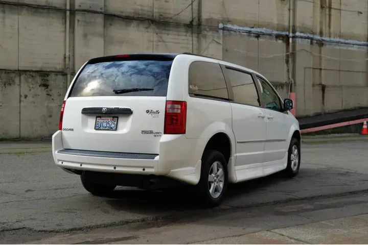 $21888 : 2010 Grand Caravan SXT image 9