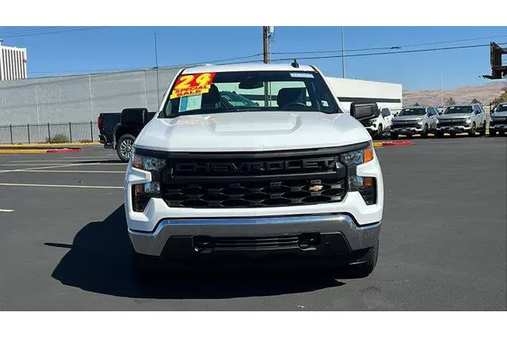 $28984 : Chevrolet Silverado 1500 202 image 2