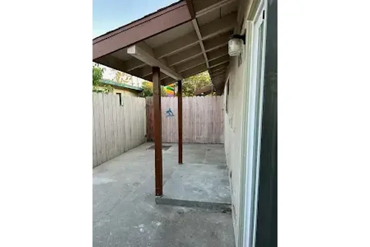$1250 : BAKERSFIELD APTO. REMODELADO image 5