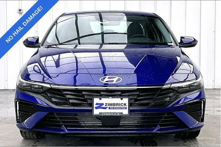 $24490 : Hyundai ELANTRA 2025 Limited image 3