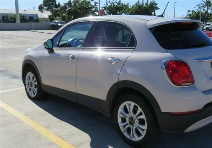 $5500 : 2016 Fiat 500x Easy image 2