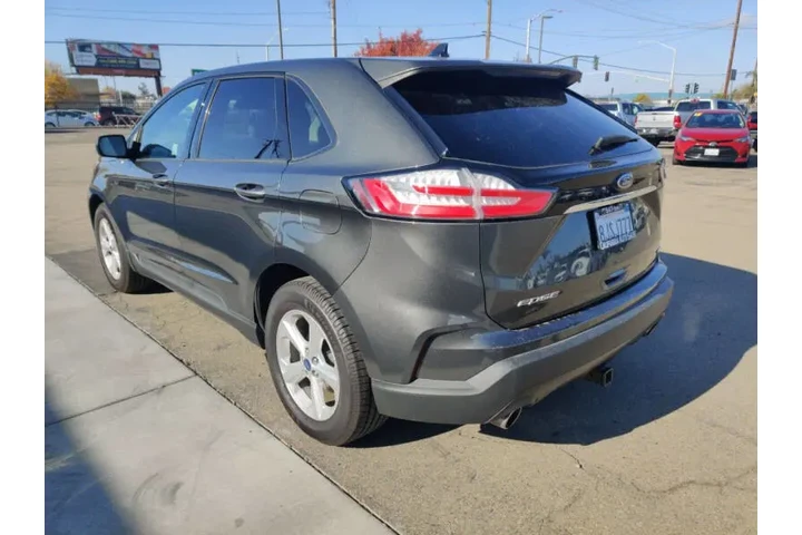 $13999 : 2019 Edge SE image 4