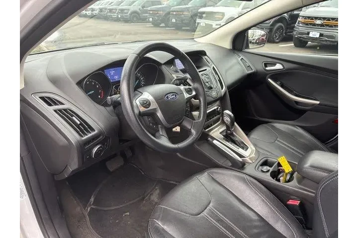 $6000 : Ford Focus 2012 SEL 4dr Hatc image 10