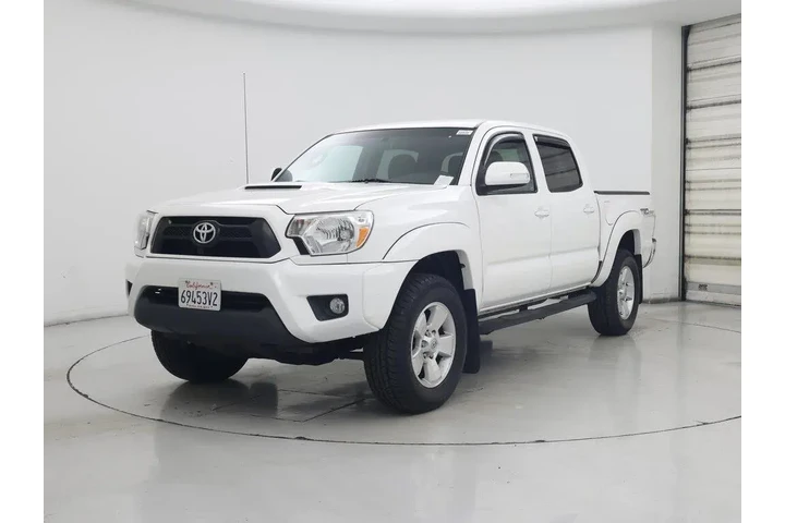 $22998 : Toyota Tacoma 2015 4x2 PreRu image 4
