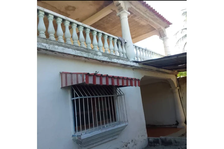 $11000 : Vendo casa de dos plantas 🇻🇪 image 1
