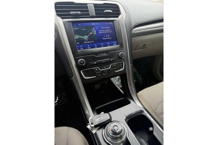 $7500 : 2019 Fusion Hybrid SE image 9