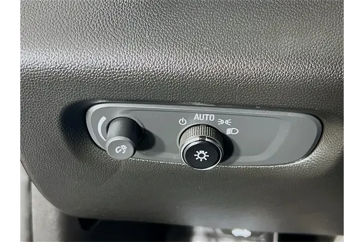 $21400 : Chevrolet Traverse 2022 LS 4 image 10