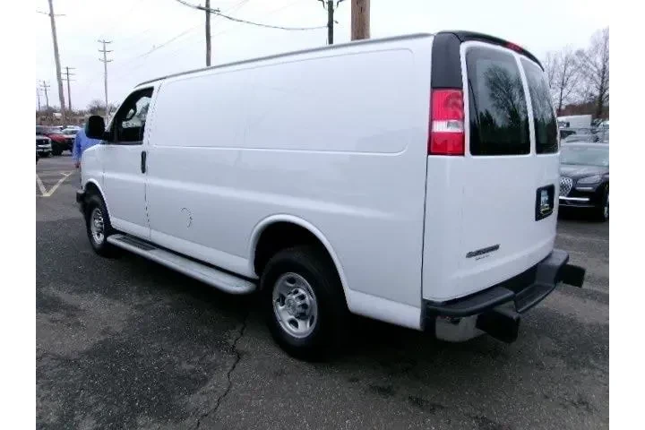 $31996 : Chevrolet Express 2024 2500 image 10