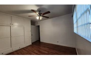 $1100 : En Glendale, se renta cuarto thumbnail