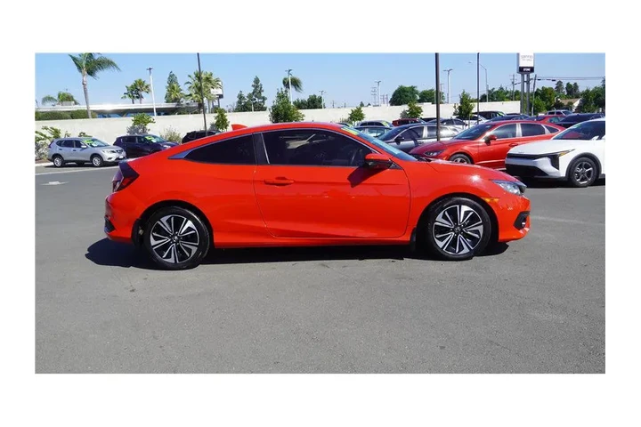 $16984 : 2016 Civic Coupe EX-T image 5