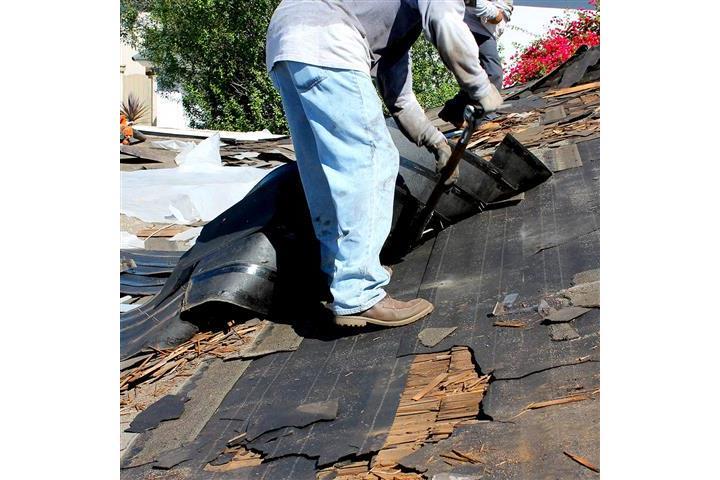 ROOFING SERVICE image 5