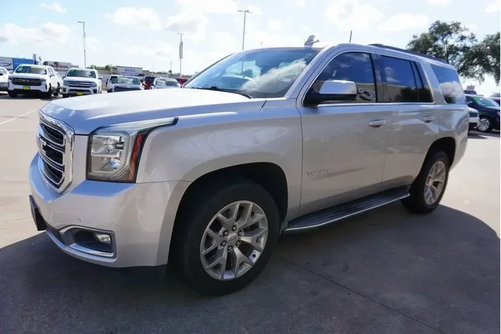GMC Yukon 2016 4x2 SLT 4dr S image 3