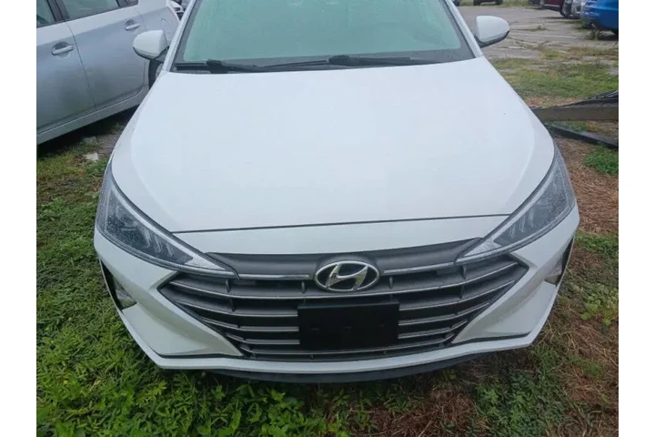 $11800 : 2020 Elantra SEL image 8