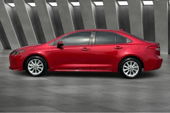 $18500 : Toyota Corolla 2021 LE 4dr S image 8