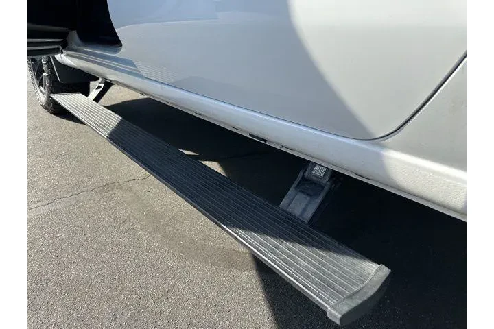 $38900 : Chevrolet Silverado 1500 202 image 3