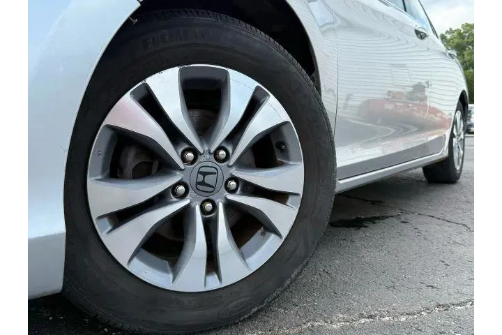 $9300 : Honda Accord 2014 LX 4dr Sed image 3