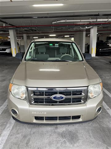 $4000 : Ford Escape 2010 XLS image 8