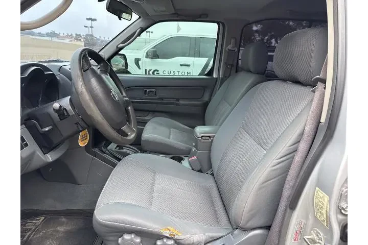 $5986 : Nissan Xterra 2004 XE 4WD 4d image 5