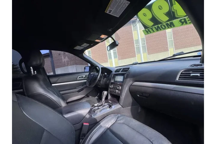 $12999 : 2018 Explorer XLT image 10