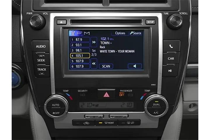 $14990 : 2014 Camry Hybrid XLE 2014.5 image 7