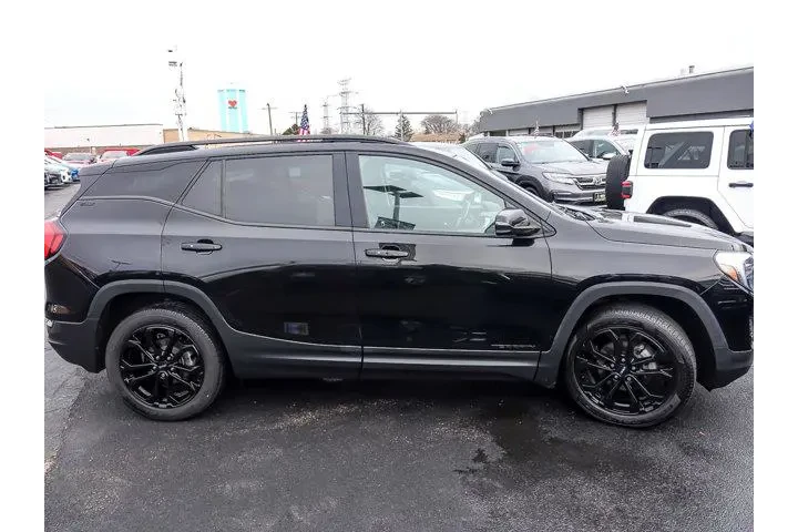 $24870 : GMC Terrain 2021 4x4 SLT 4dr image 8