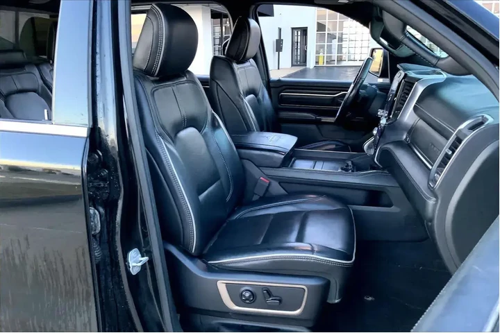 $27504 : Ram 1500 2019 4x4 Limited 4d image 8