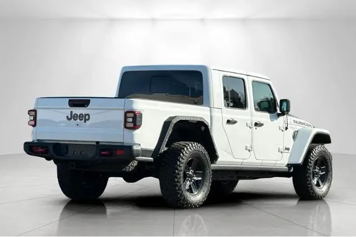 $28995 : Jeep Gladiator 2020 4x4 Rubi image 3