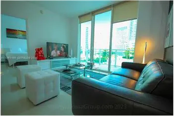 $3850 : Rental property with 2 bedro image 5