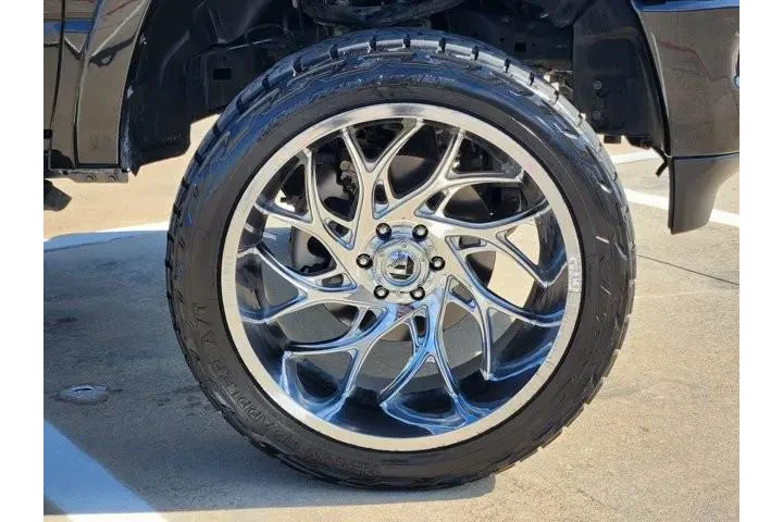 $38461 : Ram 1500 2022 4x4 Laramie 4d image 10