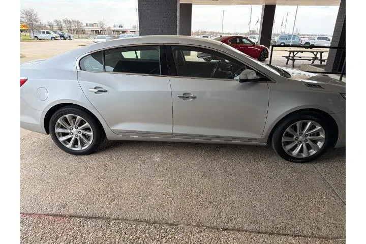 $11136 : Buick LaCrosse 2015 Base 4dr image 3