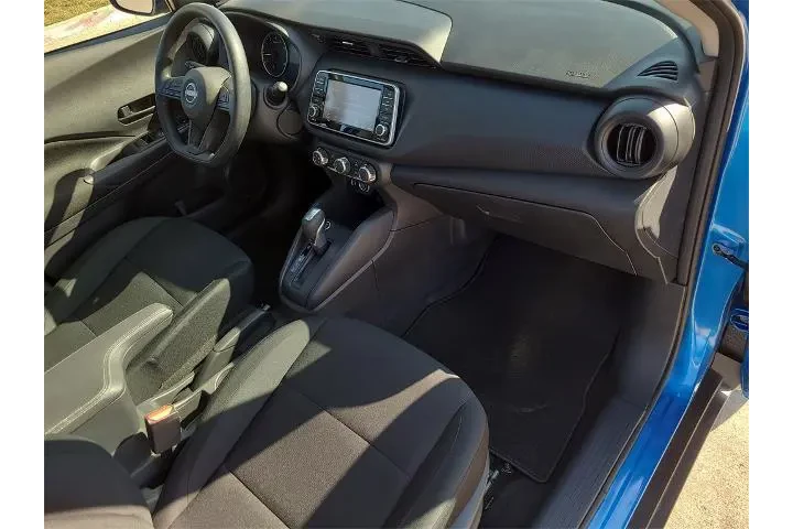 $18138 : Nissan Kicks 2024 S 4dr Cros image 10