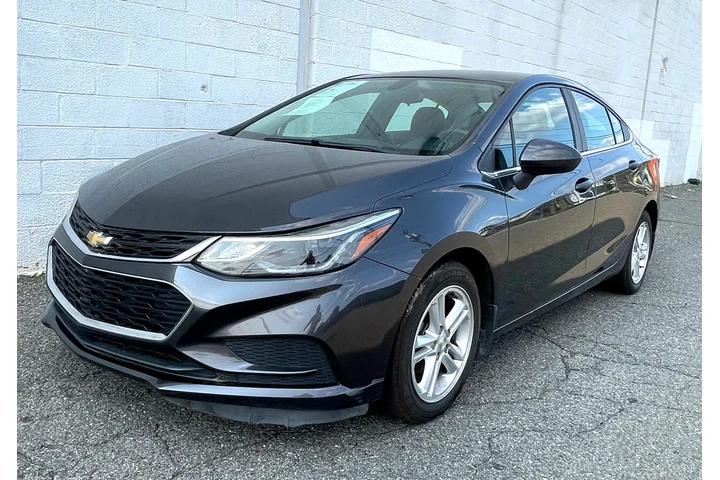 $9988 : 2017 Cruze 4dr Sdn 1.4L LT w/ image 1