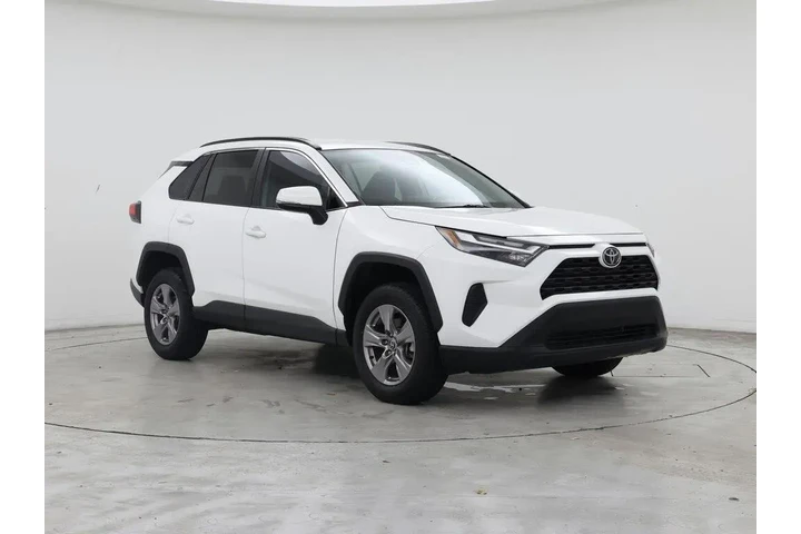 $27998 : Toyota RAV4 2022 XLE 4dr SUV image 1