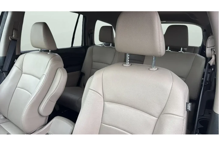 $29288 : Honda Pilot 2021 Touring 4dr image 9