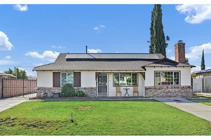 $2900 : Casa con 3 recamaras por renta image 1