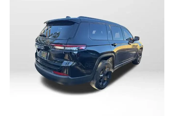 $33000 : Jeep Grand Cherokee L 2023 4 image 4