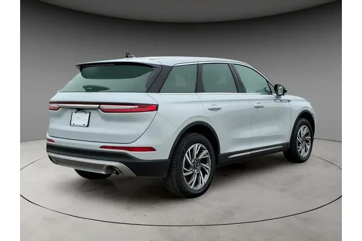 $37000 : Lincoln Corsair 2025 Premier image 9