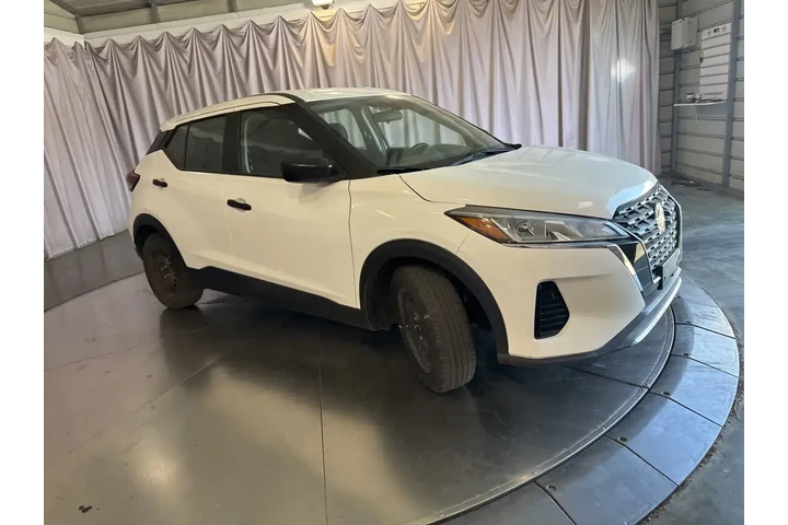 $18084 : Nissan Kicks 2023 S 4dr Cros image 5