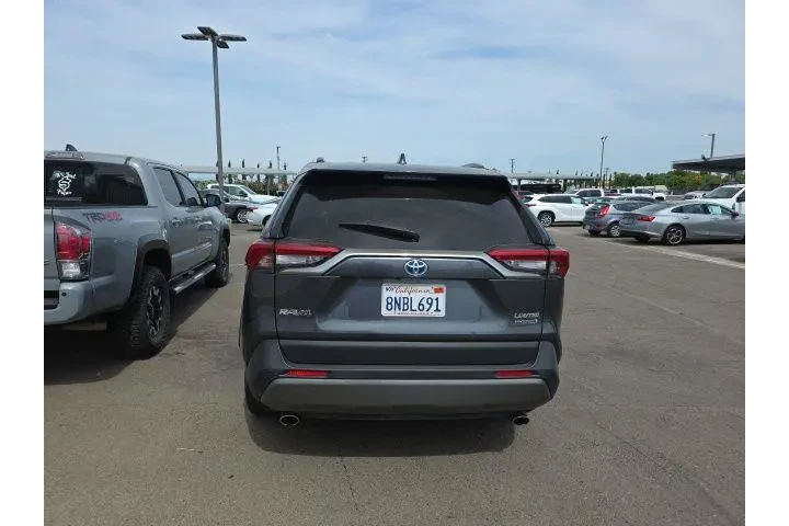 $32900 : Toyota RAV4 Hybrid 2020 AWD image 5