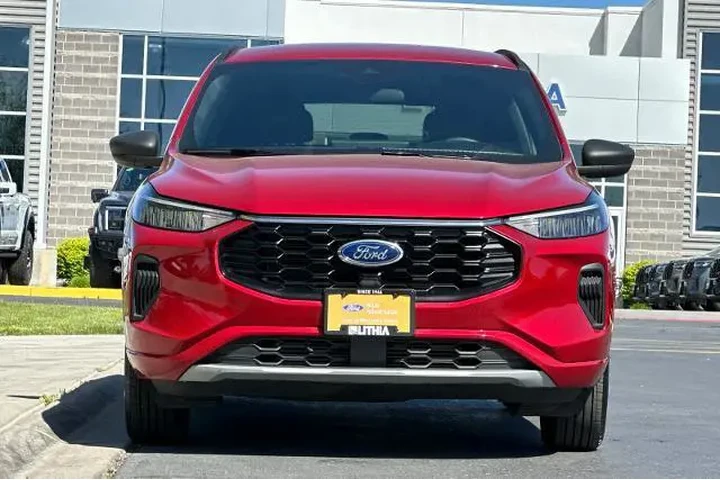 $25995 : Ford Escape 2024 AWD ST-Line image 10