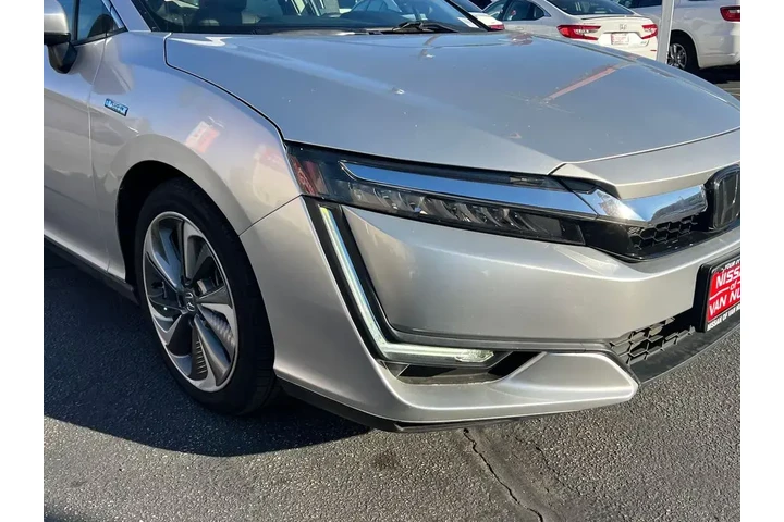 $18998 : Honda Clarity Plug-In Hybrid image 9