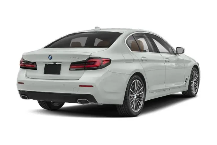 $38345 : BMW 5 Series 2023 530i 4dr S image 3