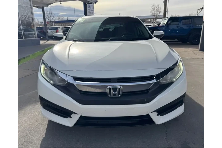 2018 Civic EX Sedan CVT image 2