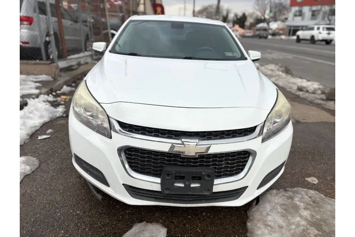 $5999 : 2015 Malibu LT image 3