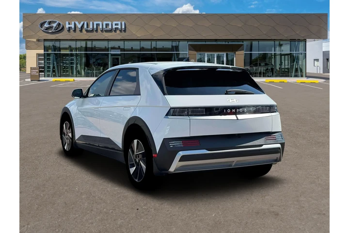 $34000 : Hyundai IONIQ 5 2026 SEL 4dr image 5