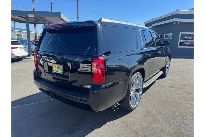 $20998 : 2016 Suburban LT image 8