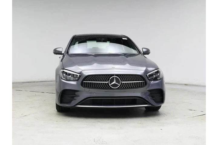 $35998 : Mercedes-Benz E-Class 2022 E image 5