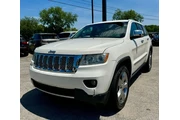 $6900 : 2011 Grand Cherokee Overland thumbnail